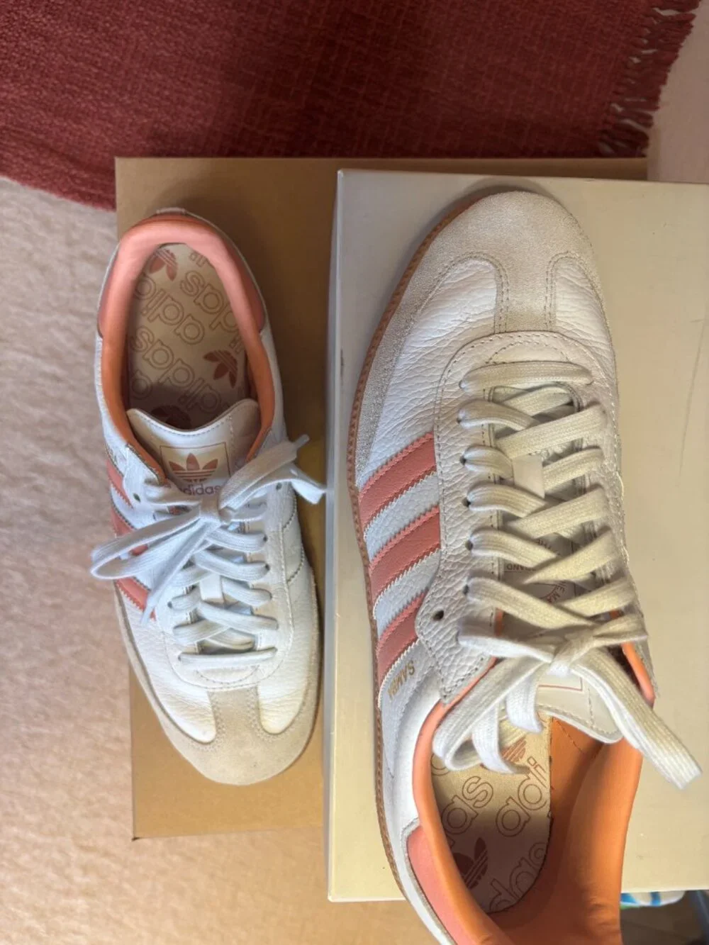 Adidas Samba in Rose & White - Picture 2 of 5
